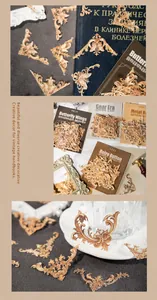 Dettaglio di adesivi angolari vintage per scrapbooking con motivi barocchi e ingranaggi