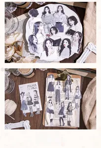 Détail macro d'autocollants de femmes urbaines rétro pour scrapbooking et agenda