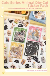 Detalle macro de pegatinas de animales PET para decoración de diarios y álbumes