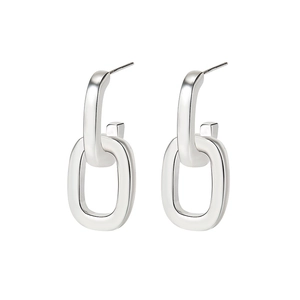 Minimalist S925 sterling silver interlocking double hoop earrings with a sleek silver finish