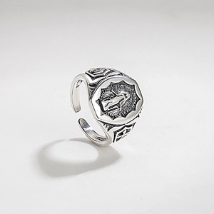 Vintage S925 sterling silver Virgin Mary medallion open ring with religious prayer relief