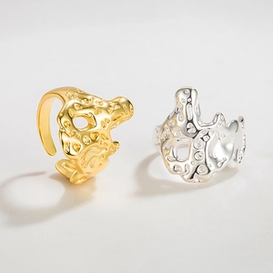 Modern S925 sterling silver irregular hammered rings in gold and silver finish