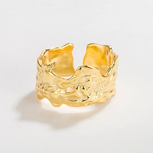 Irregular 925 sterling silver open ring with gold lava texture and crumpled foil design