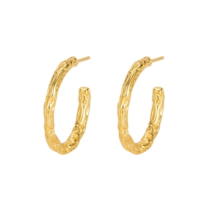 Minimalist 925 silver C-shaped gold earrings with irregular lava texture on white background