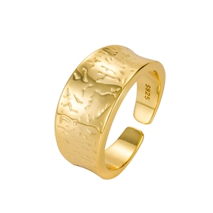 Retro style S925 sterling silver open ring with gold plated irregular hammered texture