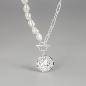 Collier Pendentif Pièce en Argent Sterling 925 et Perle d'Eau Douce pour Femme Collier Chaîne Trombone Perle Baroque Lourde
