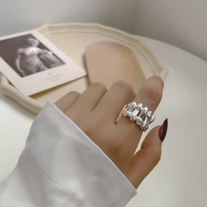 Elegant 925 sterling silver woven ring for women in a minimalist braided design
