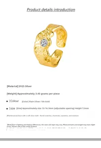 Détail d'une bague en argent 925 avec texture martelée irrégulière et zircone