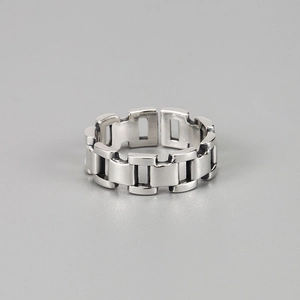 Industrieller S925 Sterlingsilber Kettenring mit verstellbarem Design und Retro-Finish