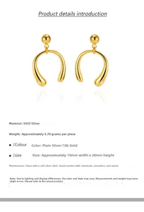 Détail des boucles d'oreilles en argent S925 doré en forme de U de 18mm par 20mm