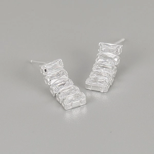 925 silver stud earrings with four stacked baguette-cut sparkling cubic zirconia stones