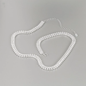 Sparkling S925 sterling silver tennis choker necklace with rectangular zircon stones