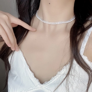 Elegant S925 sterling silver choker necklace with shimmering baguette-cut zircon stones