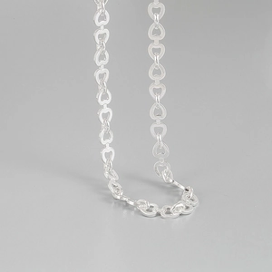 Polished S925 sterling silver necklace featuring interconnected hollow heart-shaped links