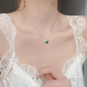 Minimalist S925 sterling silver necklace with green heart agate pendant on model