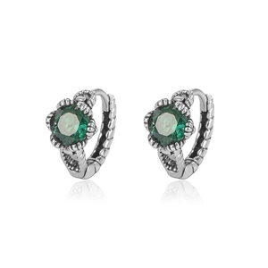 Ohrringe aus 925 Sterlingsilber mit smaragdgrünen Zirkonia im Retro-Kordel-Design