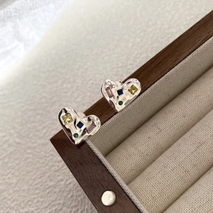 925 silver heart stud earrings with hammered texture and colorful zircon stones