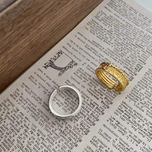Retro S925 sterling silver open rings with embossed floral textures in gold and silver