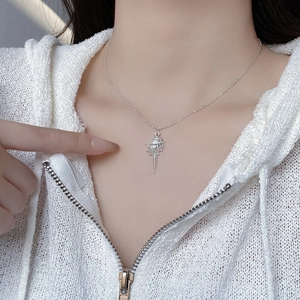 Minimalist S925 sterling silver conch pendant necklace on a woman's collarbone