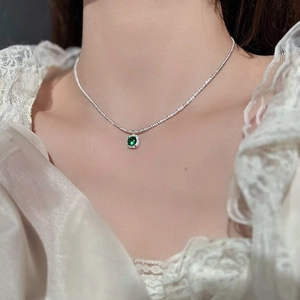 S925 sterling silver necklace with a green square gemstone and halo zircon setting