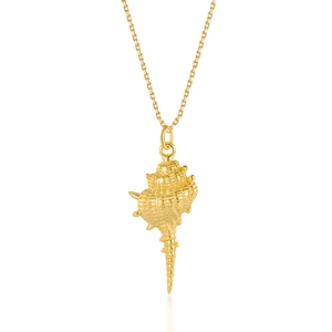 Minimalist S925 sterling silver necklace with realistic conch shell pendant on gold chain