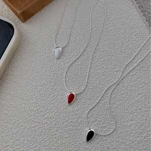 Collier Pendentif Goutte d'eau en Argent Sterling 925 pour Femmes Chaîne Serpent en Émail Minimaliste Bijoux