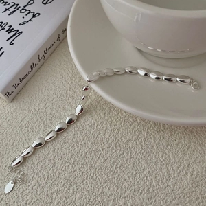 Minimalist S925 sterling silver bead bracelet with pebble links and extension chain