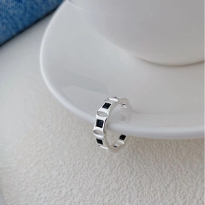 Minimalist S925 Sterling Silver Black Zirconia Geometric Square Open Ring For Women Adjustable Fashion Finger Ring Jewelry Gift