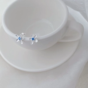 S925 sterling silver five-petal flower stud earrings with blue cubic zirconia stones
