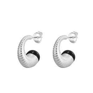 Boucles d'oreilles minimalistes en argent S925 avec texture spirale et agate noire