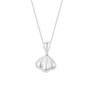Polished S925 sterling silver shell pendant necklace with a wavy fan-shaped design