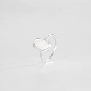 Detailed close-up of S925 sterling silver ring with rectangular white mother of pearl inlay