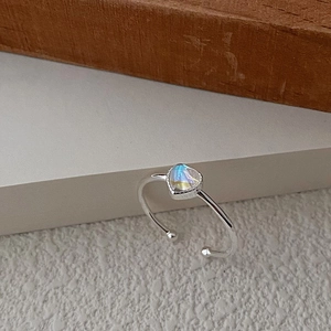 Anello cuore in argento sterling S925 con pietra di luna aurora e design aperto