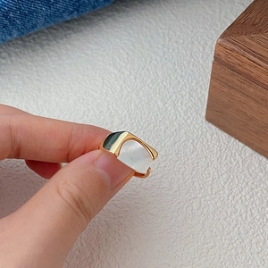 Punk style S925 sterling silver ring with shell inlay and adjustable geometric design