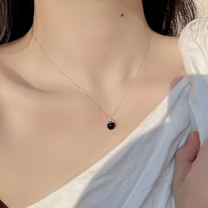 Minimalist S925 sterling silver necklace with a round black onyx bulb pendant for women