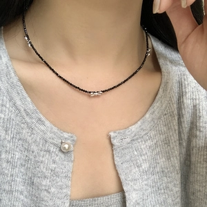 Minimalist S925 silver necklace with black spinel beads and three bow pendants