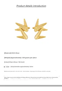 Détail du bijou d'oreille géométrique doré avec spécifications en argent S925 et taille