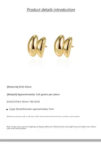 Détail des boucles d'oreilles gouttes double couche en argent S925 avec finition or 18k