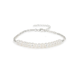Elegant S925 sterling silver bracelet featuring white freshwater pearls and lobster clasp