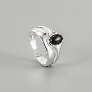S925 sterling silver double-layer geometric ring with oval black onyx and open band