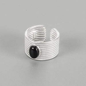 S925 sterling silver woven ring featuring an oval black onyx gemstone for women