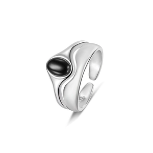 Minimalist S925 sterling silver ring with oval black onyx and wide wavy band design