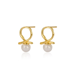 Elegant 925 silver gold-plated twist stud earrings with round white natural pearls