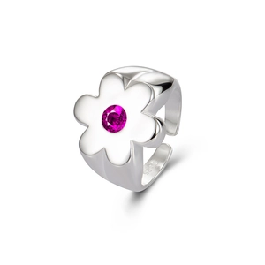 Adjustable 925 sterling silver ring with a white flower and pink zircon center stone