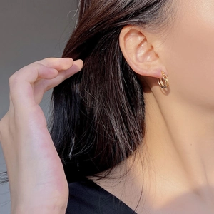 French style dual-layer gold hoop earrings with hollow geometric chain link design