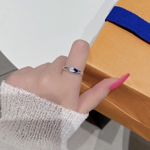 Elegant S925 sterling silver ring with colorful blue and purple cubic zirconia stones