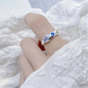 S925 sterling silver irregular ring featuring purple, blue and yellow zircon gemstones