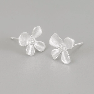 Boucles d'oreilles fleur de gardénia en argent sterling S925 avec fini mat
