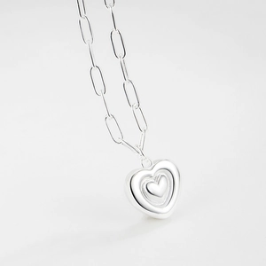 Collier en argent sterling 925 avec pendentif cœur superposé sur chaîne trombone moderne