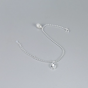Minimalist S925 silver beaded bracelet with baroque pearl and oval tag charm